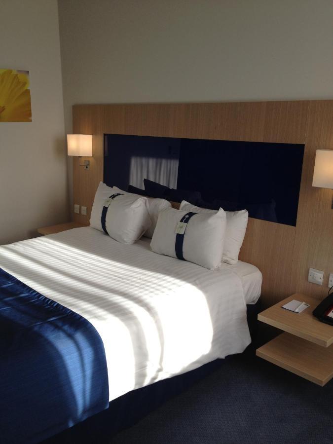 Holiday Inn Express Rotherham - North By Ihg Zewnętrze zdjęcie