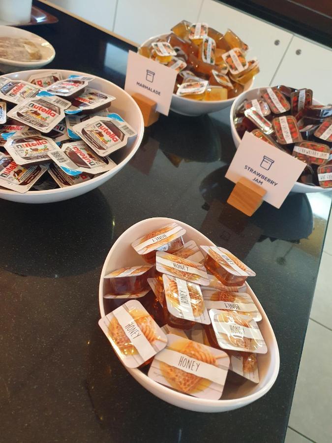 Holiday Inn Express Rotherham - North By Ihg Zewnętrze zdjęcie