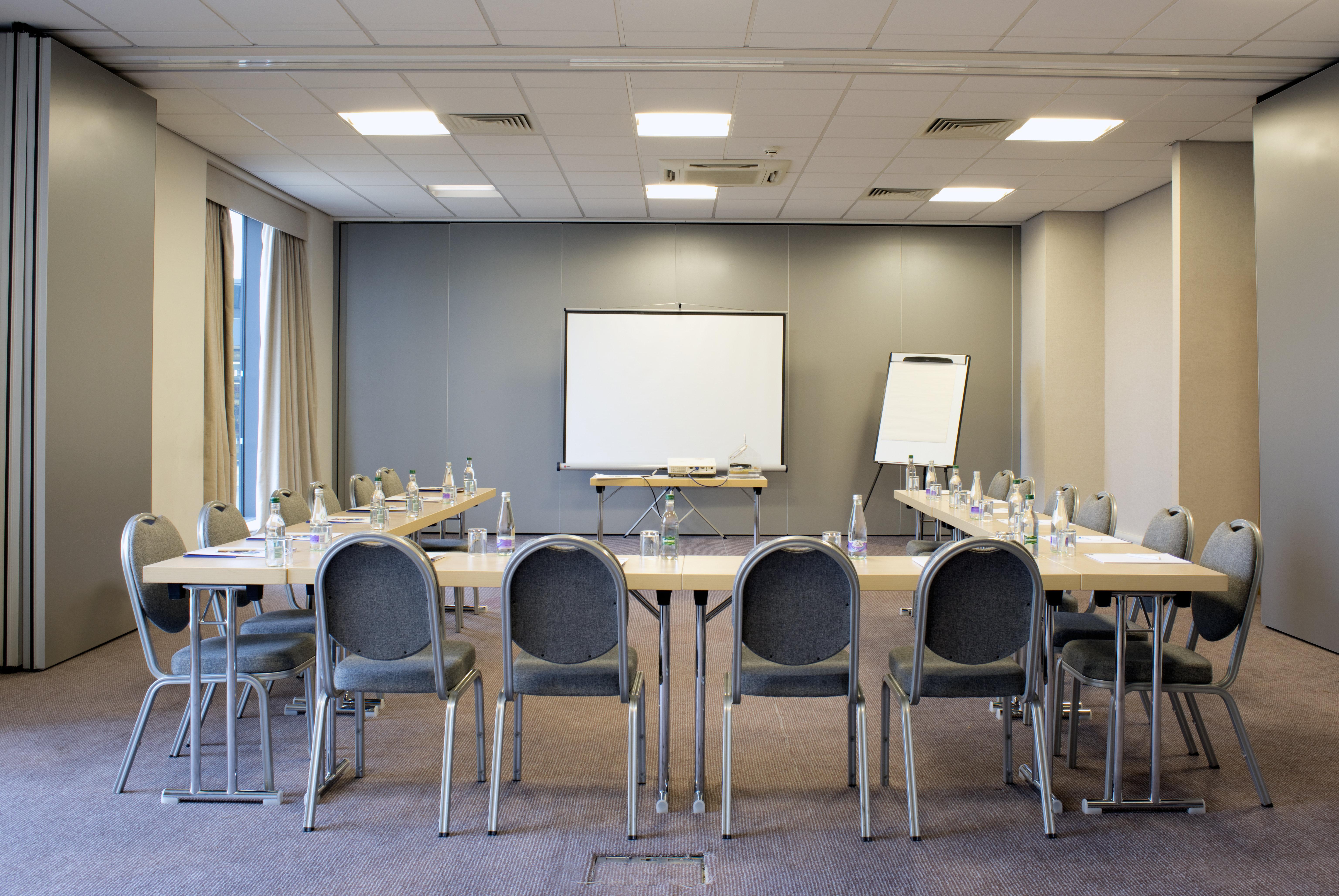 Holiday Inn Express Rotherham - North By Ihg Zewnętrze zdjęcie