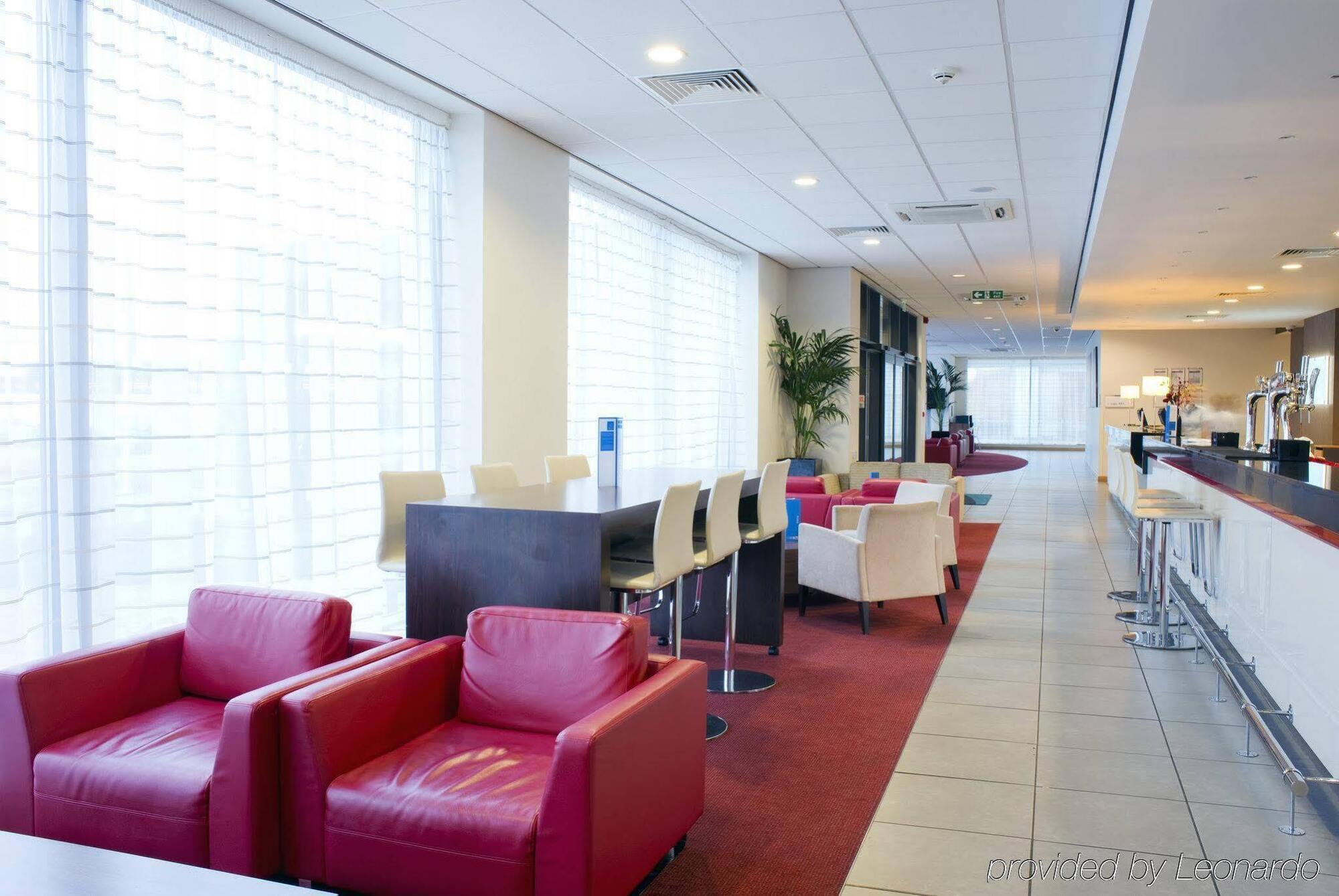 Holiday Inn Express Rotherham - North By Ihg Zewnętrze zdjęcie
